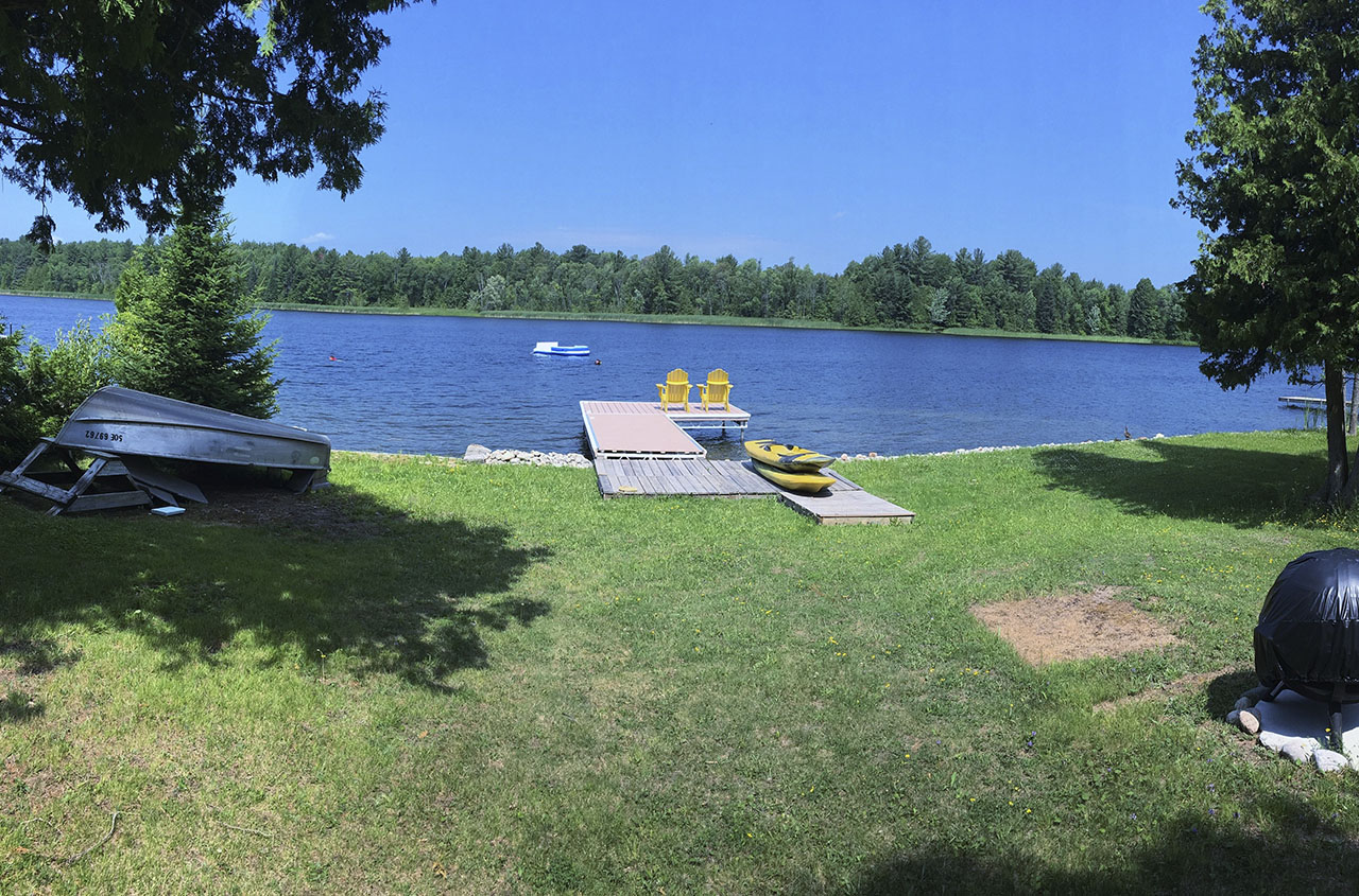 Lakefield Cottage Rental