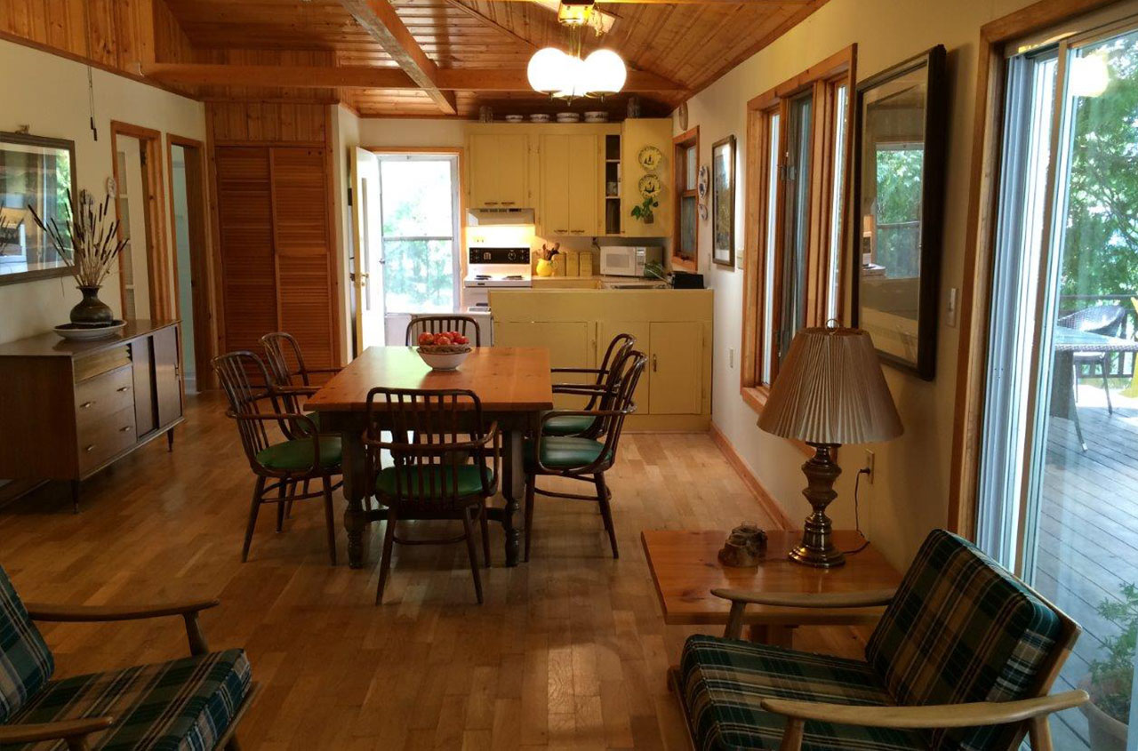 Lakefield Cottage Rental